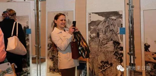 ����Լ������黭��Ӱ��Ʒչʢ��չ