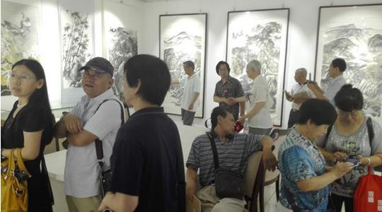 ����������Ʒչ----����ɽ���ֻ�Ժ��Ļ