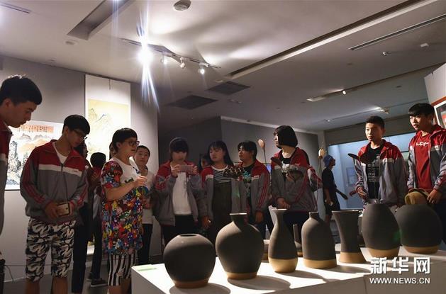 ɽ���ٰ��׽��У��ҵ������������Ʒ