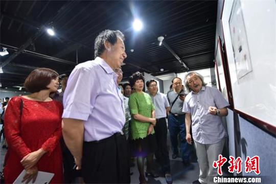 ȫ��׭�����Ҵ����ڴ�ǧ�����Ĵ��ڽ���չ