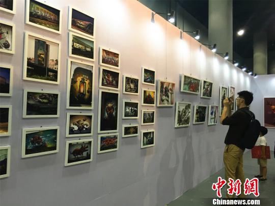 中东欧文化艺术交流展在宁波启幕(组图)