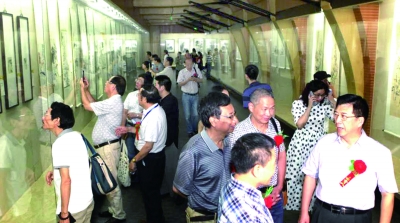 ר��ѧ�߾������������黭�ġ�һ��һ·����ʷ