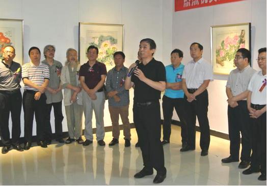 �̺���ϡ��������й�����ѧ������չ��Ļ