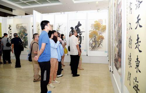 �׽조�ƺ��̡��黭չ�����첼�������Ļ