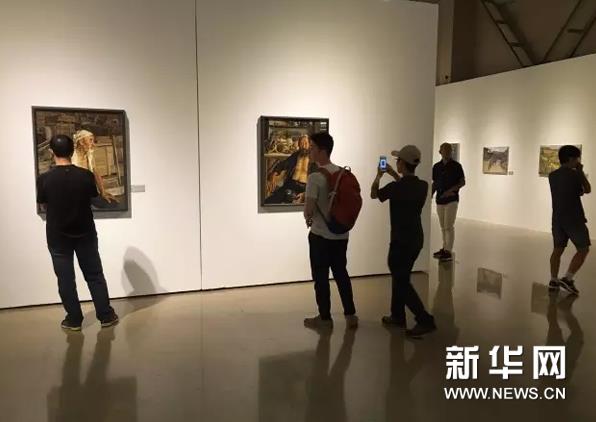 �й�������������������ӿ�д����ѧչ