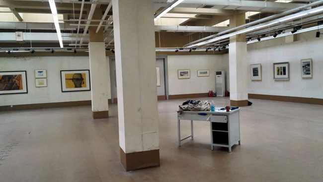 2016�����������ոߵ�ԺУ��ʦ�滭չ��չ�ֳ�