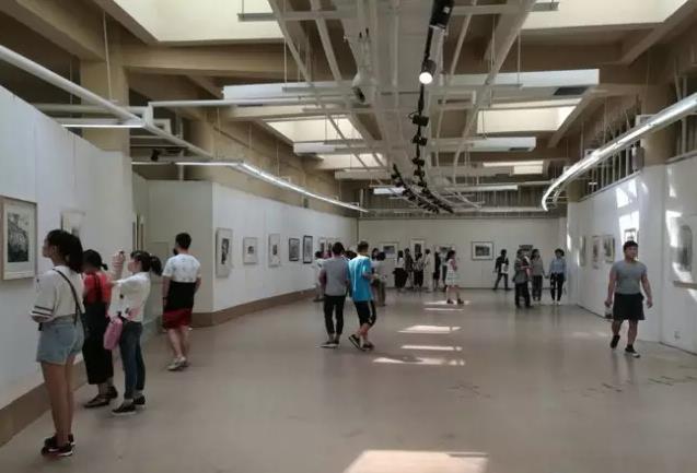 2016���ˡ�����������ʡ�ߵ�ԺУ��ʦ�滭չʢ����Ļ