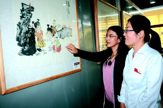 聊城市11位女书画家作品展开展