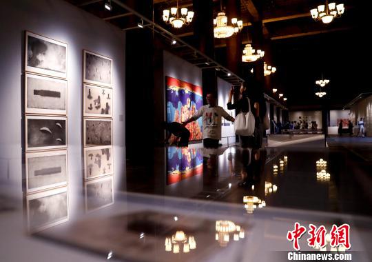 700��������������Ұ滭��Ʒ����̫��������