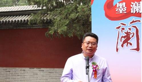 ī���ú͡����������黭��Ʒչ�����ú�԰��Ļ