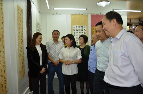 ��Ỹ�� ����•�����黭��չ��չ