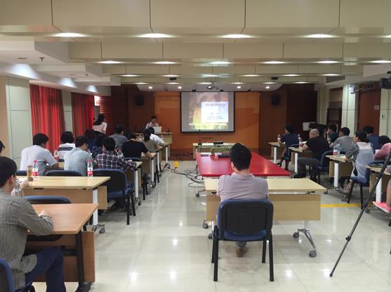 做中国美术馆界的第一批“艺术品保护医生”