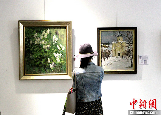 �����ӥ����������˹��Ʒ�ͻ�չ�ھ���Ļ