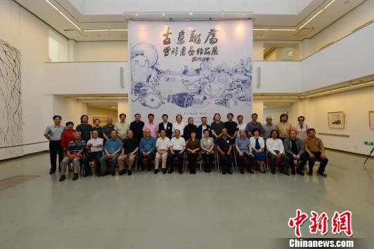 ���������������黭��Ʒչ������һ�Ժ������