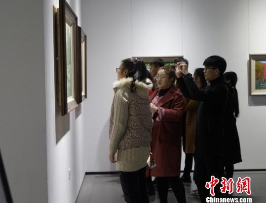 ��־ͬ���ϡ�����һ��һ·�����Ͷ���˹�ͻ���Ʒչ����չ