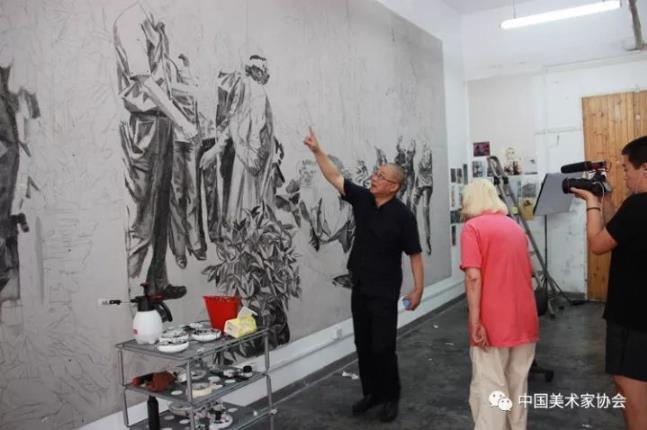 ��������