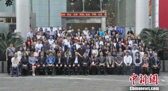 中国-东盟艺术合作发展论坛南宁开幕