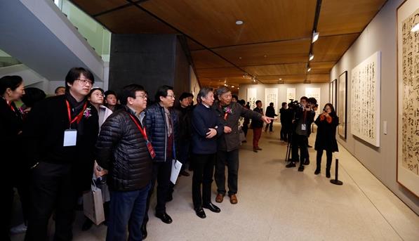 ��Ϊ�й�������ȫ���ߵ�ԺУ�鷨רҵ��ʦ��Ʒչ����Ļ