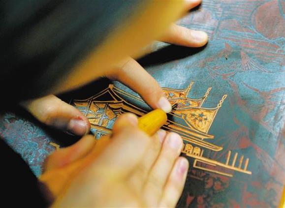 四川美院三代版画人共绘美好新时代