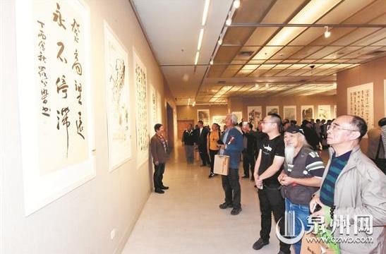 �����조��Ͽ����ȫ���黭��Ʒչ��Ļ