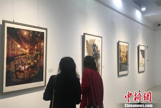 ����Խ�İ�ͼ�������湤�������滭չ�������쿪Ļ