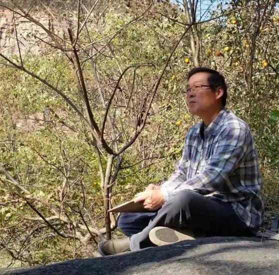 �±��������ġ�����ƽ�黭չ�ڰ��ջ��ȿ�Ļ