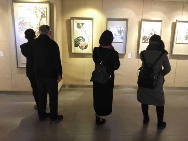 �±��������ġ�����ƽ�黭չ�ڰ��ջ��ȿ�Ļ