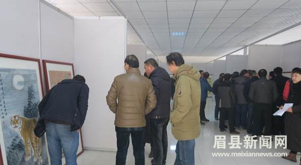 ü�ؾٰ�ӭ�´��黭��ġչ