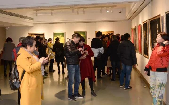 ������•����лΰ滭����Ѳչ�߽�����