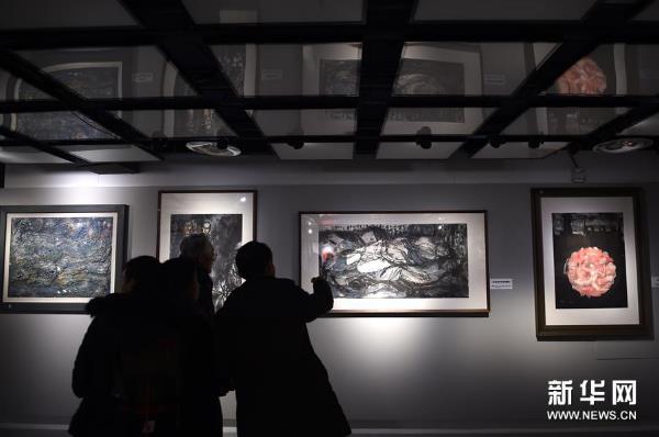 �Ͼ�����ɱ����ͬ��80�����������Ʒ��չ�ھ�չ��