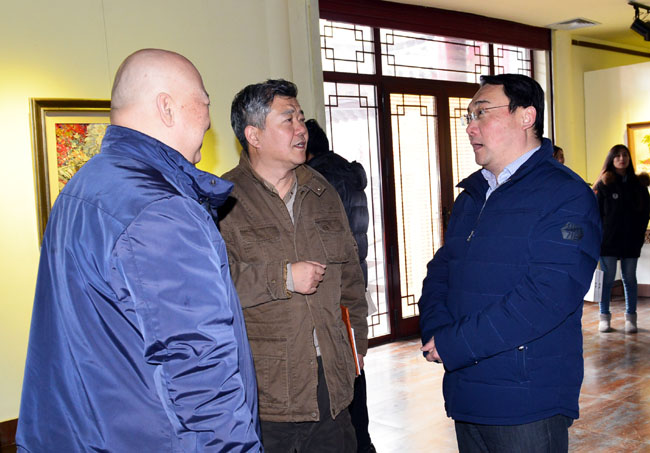 ��ΰ�⣨��������ɽ���У��������о��������ݹݳ� ���ף��ң�һͬ̽������