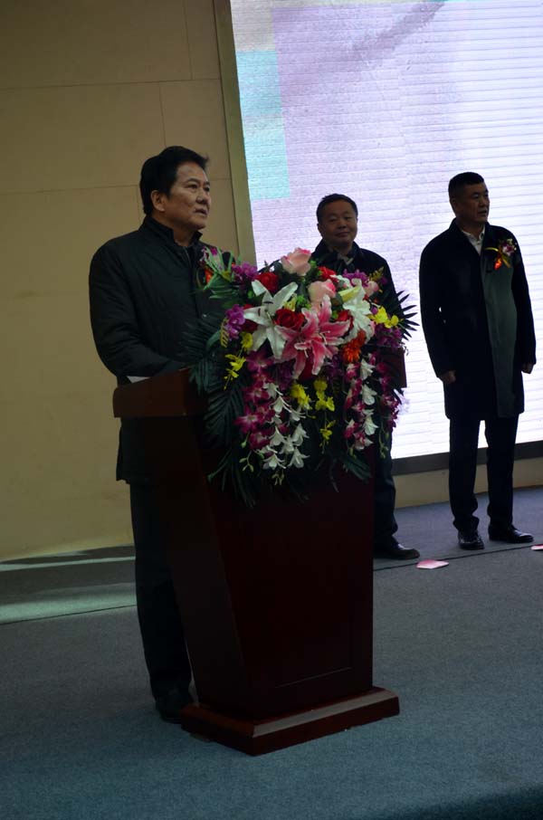 ɽ��ʡ������ϯ��ʡ�й���ѧ��᳤�Ÿ����´�