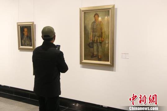 杨立光先生诞辰100周年特展在武汉举办