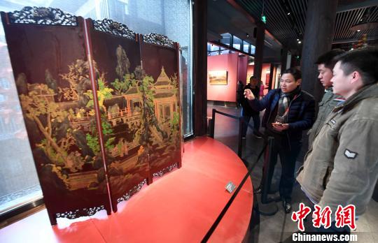 �����ø��󡱸������ջع�չ���ร������������