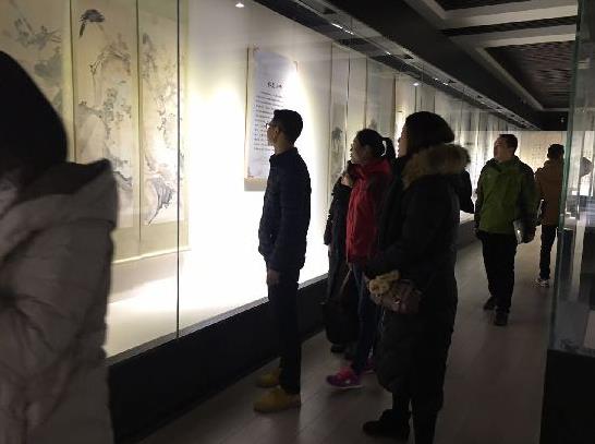 �������黭��Ʒչ���߽�ͩ®����� 