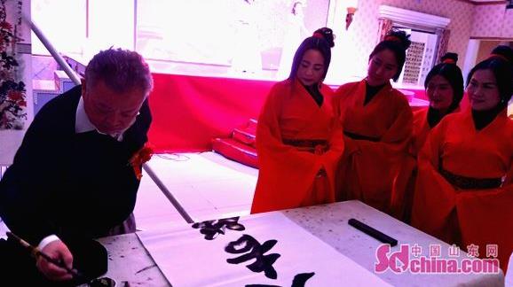 ̫��ȭ+�黭 �������㴫ͳ�Ļ�������ģʽ