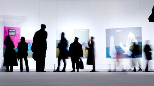 “走向现代——张立国绘画艺术回顾展”亮相中国美术馆