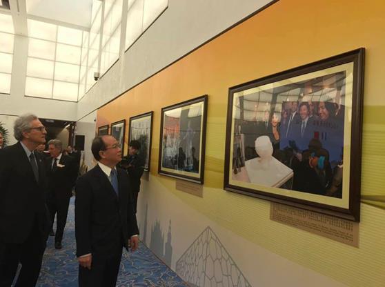 吴为山馆长出席“中意文化合作机制第一次会议”