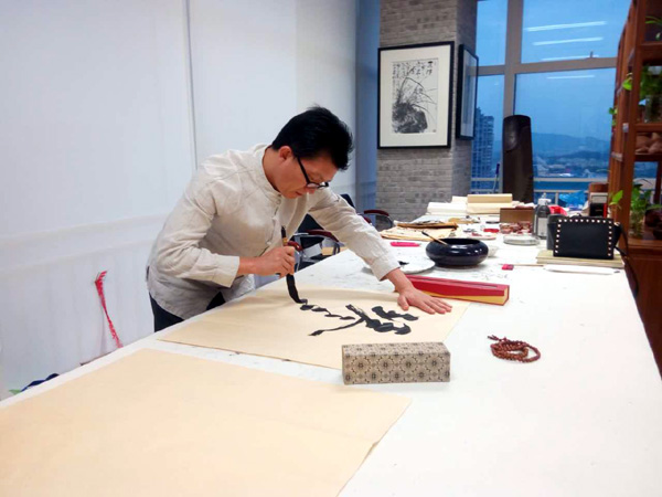 ���ݱ��������黭��������Ժ����ի�����ֳ�