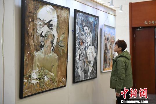 ӭ�����˽ڡ�����Ů�黭����Ʒ�������೤��