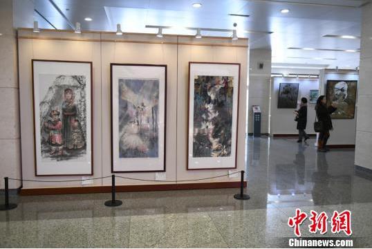 ӭ�����˽ڡ�����Ů�黭����Ʒ�������೤��