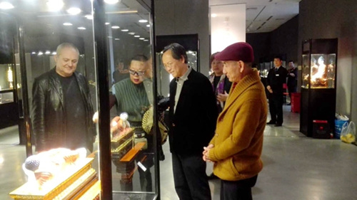 �й�������������о�Ժ��ʦ��Ʒ˫��չ��Ļ