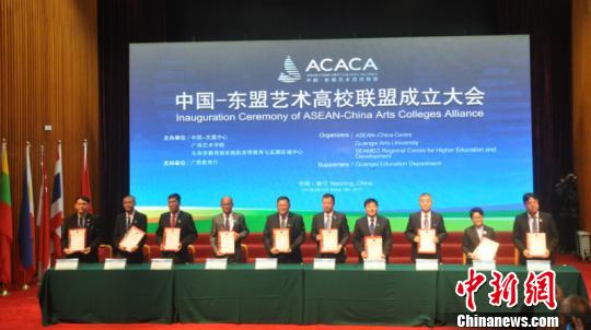 �й�-���˳���������У���� �������Ļ���������