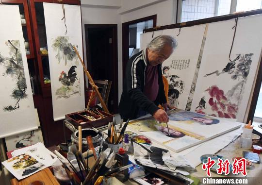 “退休市长画家”龚雄寄情伟大时代