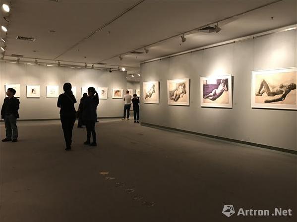 �λ���������Ʒչ���������ѧ��������