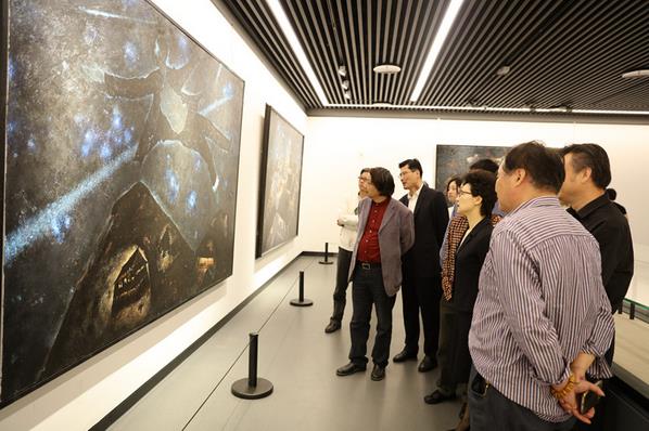 ������������������������ƷչѲչ�߽�����