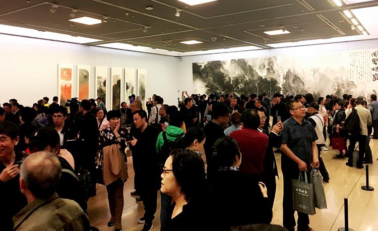 闽壑烟岚——梁明大泼彩山水画展在中国美术馆开幕