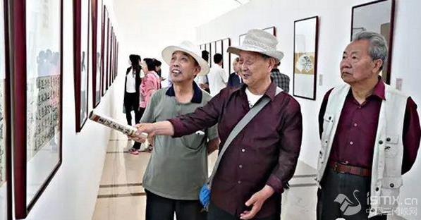 �ƺ�����Ͽ ���������黭��Ӱչ��Ļ