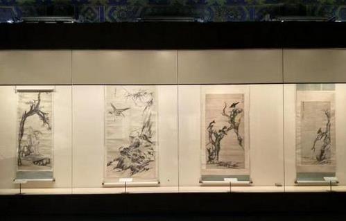 到故宫武英殿书画馆看清代四僧书画