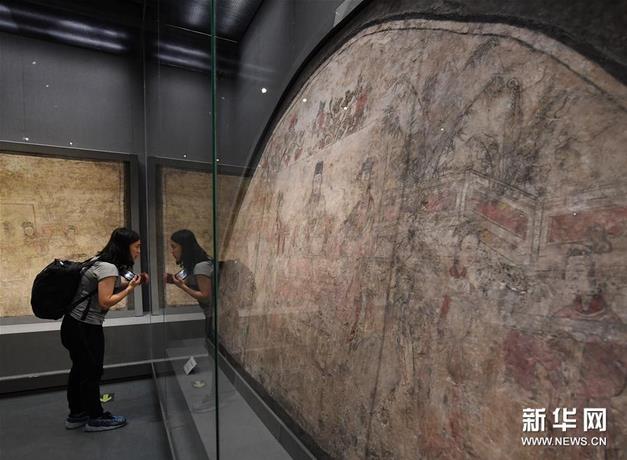 �Ŵ��ڻ��޸��ɹ�չ�����������